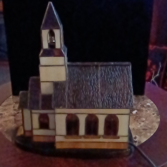 Vintage Tiffany Style Stained Glass Light Up Church - Picture 5 of 14